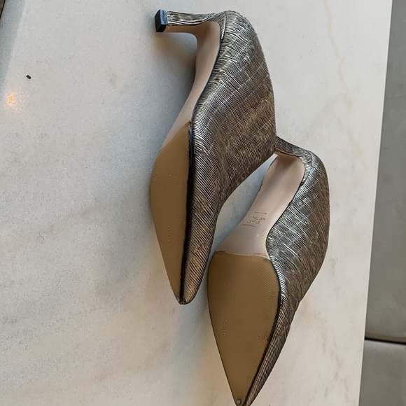 Stuart Weitzman size 6 silver mules with kitten heel. - Picture 5 of 7